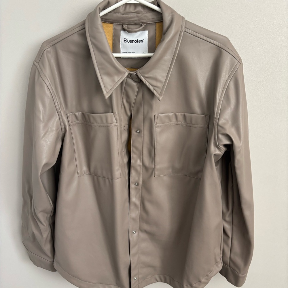 Bluenotes Women’s Taupe Button Down Shirt